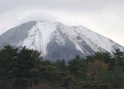 雪化粧した大山